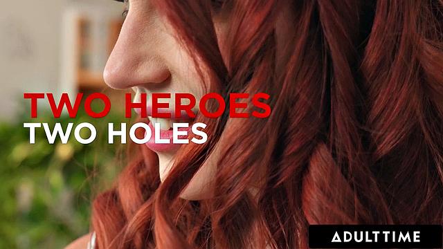 Лея Десантис принимает сразу два члена в попу и киску, раздвигая себя до предела с двумя мужчинами одновременно.