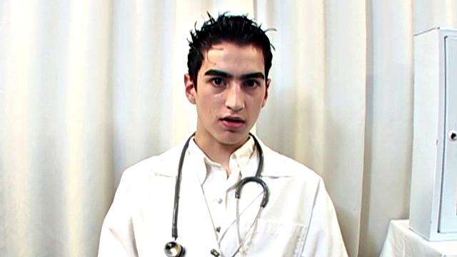 21yo Latin twink fingers ass and jerks cock in solo action