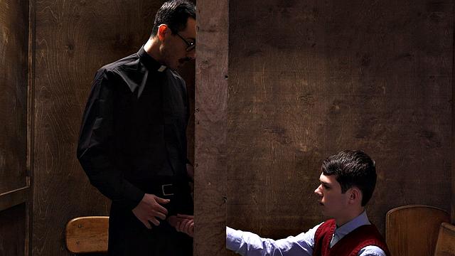 Дакота Ловелл признается и получает сперму священника в жопу