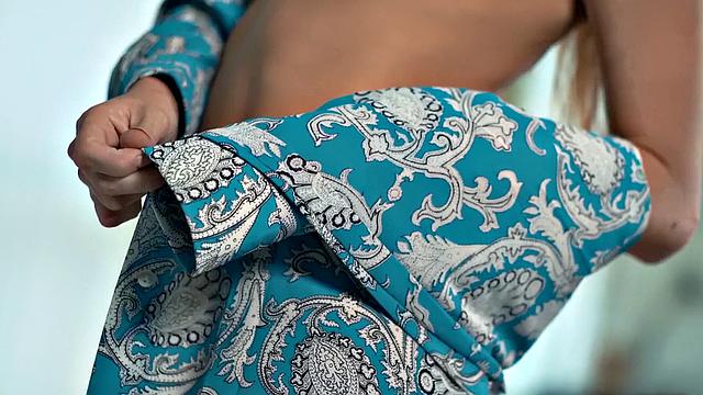 Tattooed babe Pink Lace plays solo in the bedroom