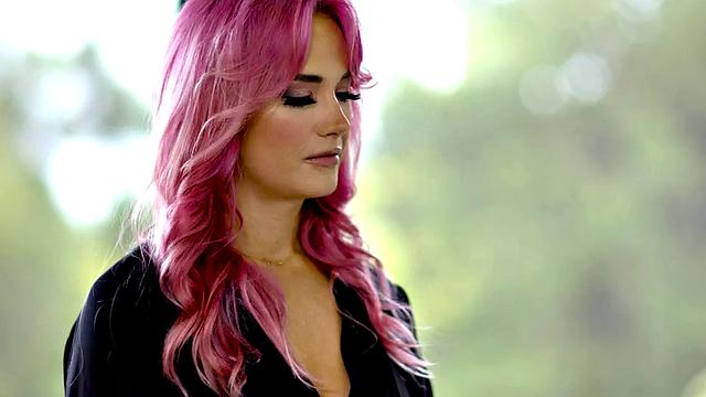 Tattooed DTF stepmommy fucked in pussy by stepson