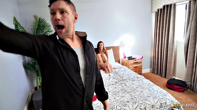 Everybody Loves The Mascot