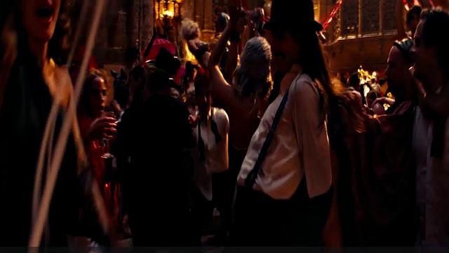 Margot Robbie indulges in wild party sex in the bathroom