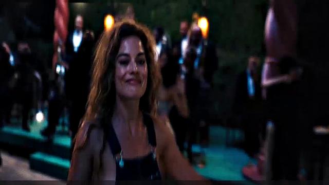 Margot Robbie indulges in wild party sex in the bathroom