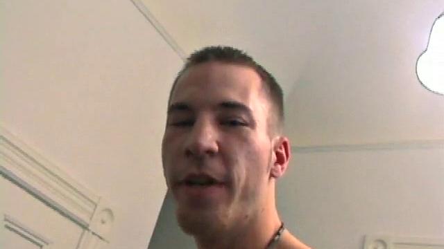 Джастин и Кент трахаются