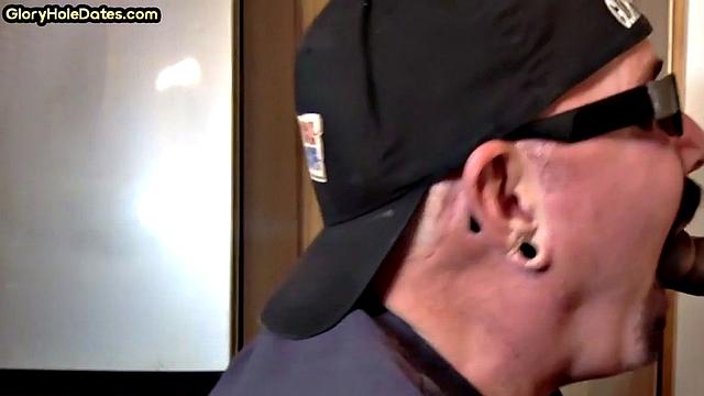 Cockhungry mature deepthroating