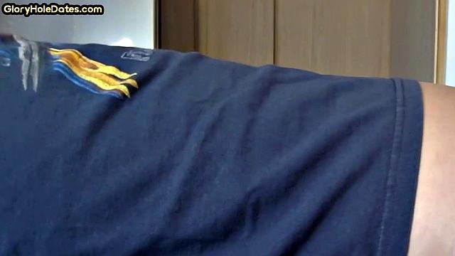 Cockhungry mature deepthroating