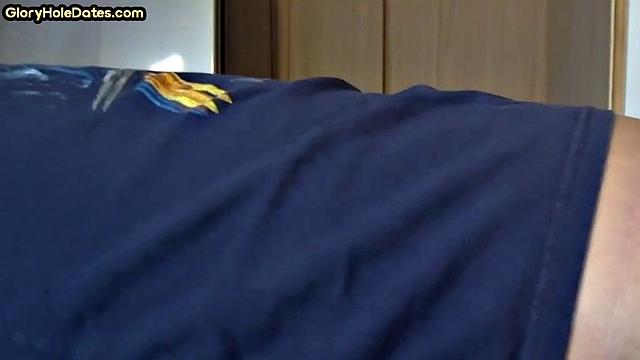 Cockhungry mature deepthroating