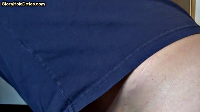 Cockhungry mature deepthroating