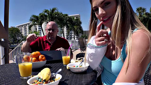 Spinner Gets Pussy Banged