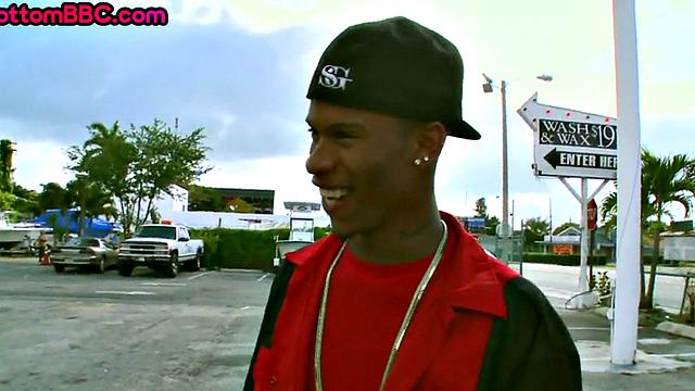 Black tattooed thug public nailed by white top outdoor