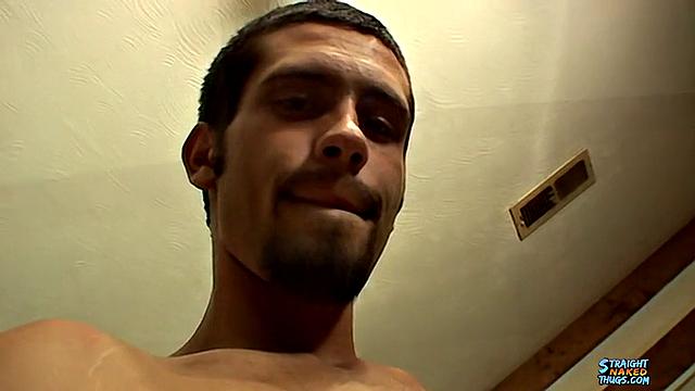 Волосатый стрейт-твинк дрочит - Pimp Fun