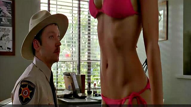 Jessica Simpson in sexy bikini body