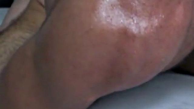 German muscled jock gets ass fucked in homemade anal