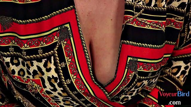 Sexy lingerie cougar teasing 