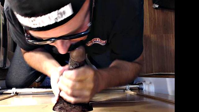 Chocolate Gloryhole Delight