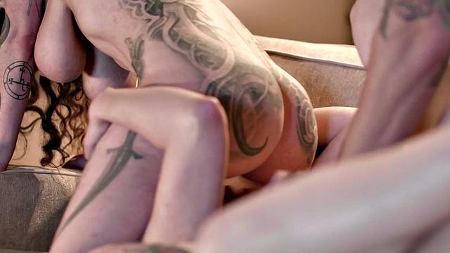 Nasty bitches enjoy threeway fucking