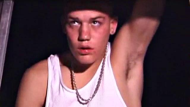 Exhibitionist Beats Off Outside