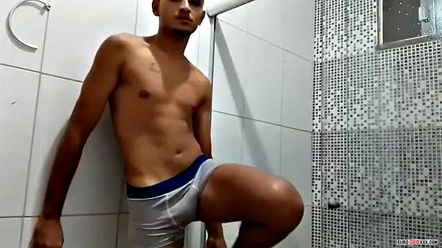 Dick Play In The Bathroom - David Scott