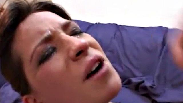 Pussy Fucked Teen Getting Her Hole Filled