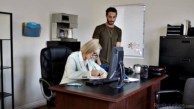 Free Use Scene 1 - Over Worked!