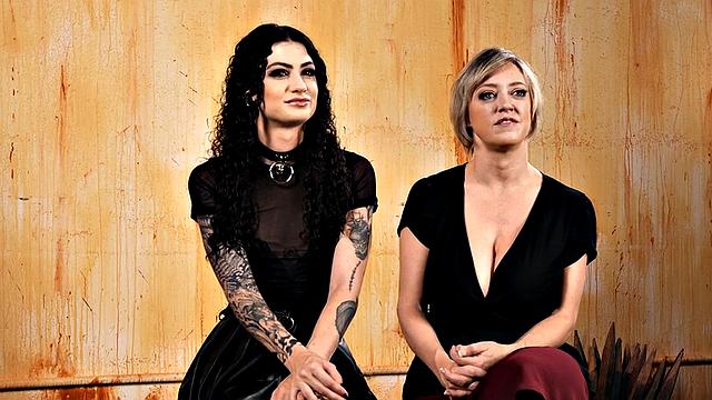 Mature lesbian fists and gapes babe ass