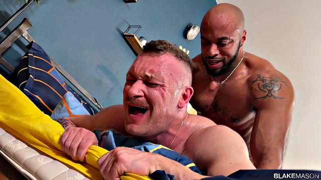 Ricardo Fucks Muscle Bottom Alby! - Alby O'Toole with Ricardo Prince