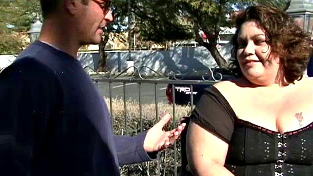 Cute BBW with Tattoos