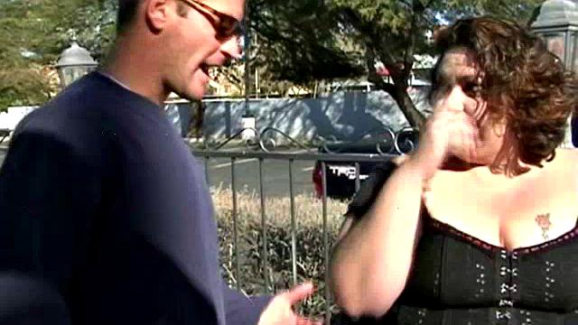 Cute BBW with Tattoos