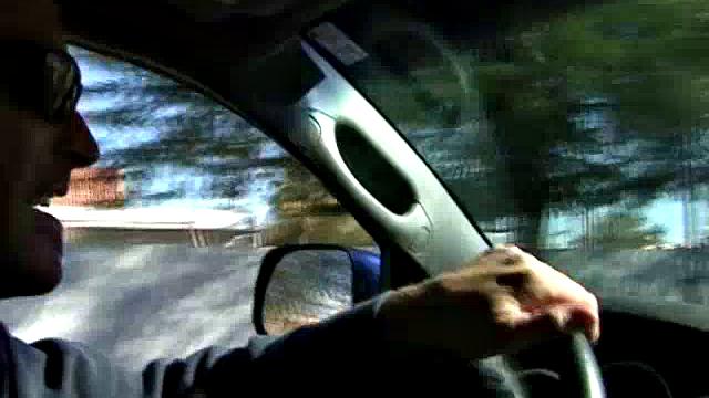 Пышка с тату жарит не только буррито, но и тебя