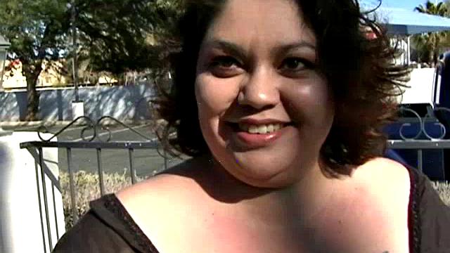 Cute BBW with Tattoos