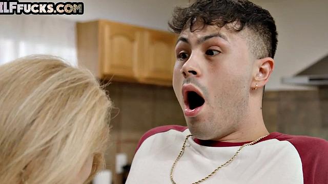 Stunning GILF riding cock in the kitchen