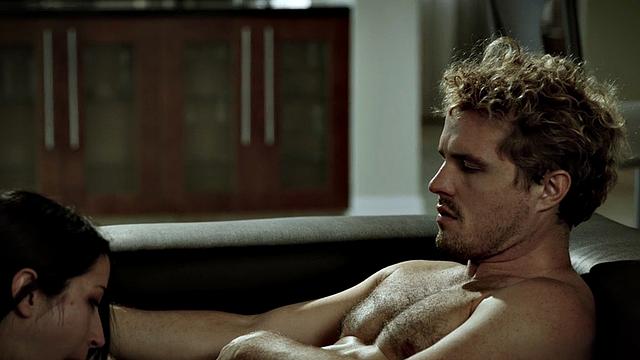 Bigass babe cockriding her boyfriend's cock