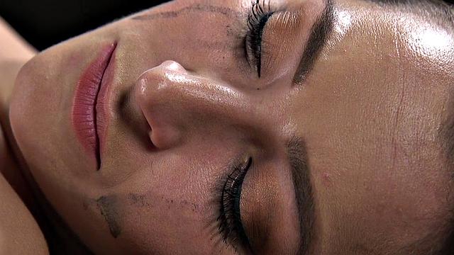 Hairybush submissive in electrosex