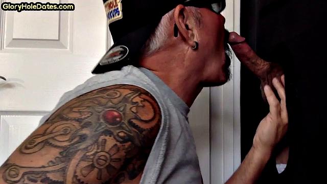 Glorygole amateur mature with tattooed arm sucks penis