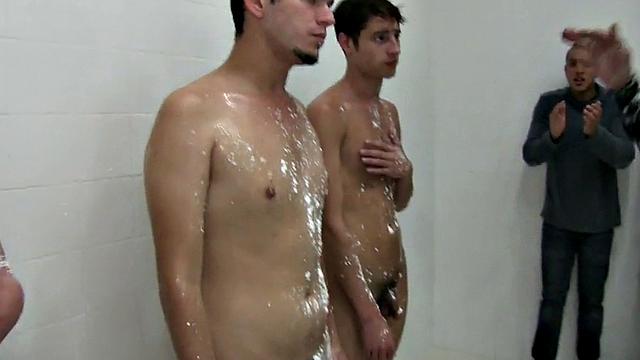 Straight college guys fuck after shower and fun