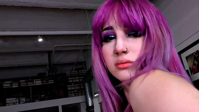 POV inked amateur rides cock in homemade sexvid