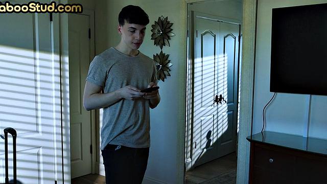 Weird stud barebacked by hard dick of hairy stepbro