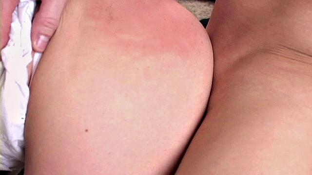 риелторша соблазняет клиентку ради секса без сделки