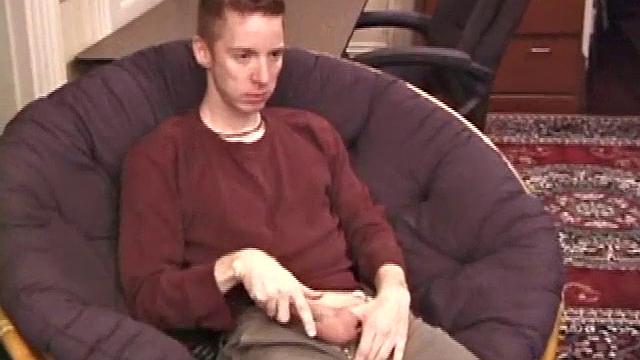 Jonathan Star is Beating his Meat