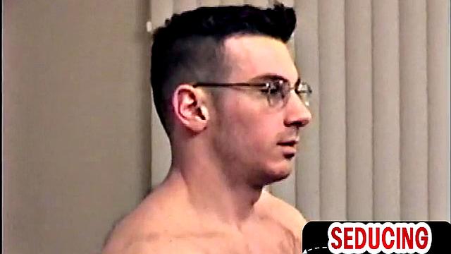 Muscular vintage guy solo wanking