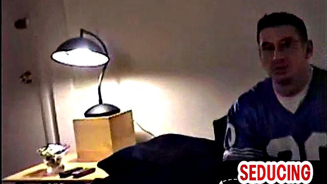 Muscular vintage guy solo wanking