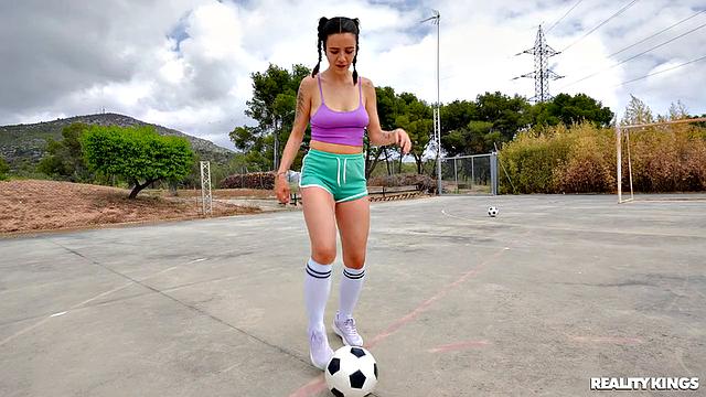 Handle My Precious Balls