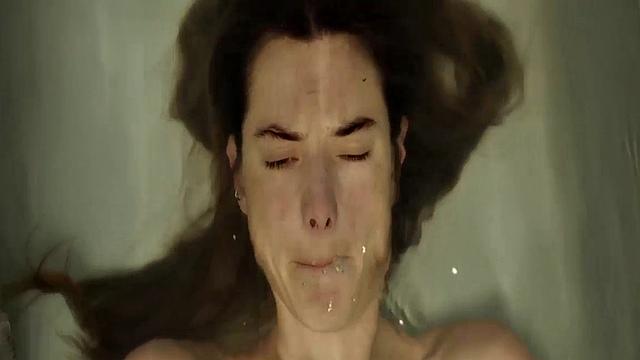 Камиль Роу вместе со звездой - когда ванна кипит не из-за воды