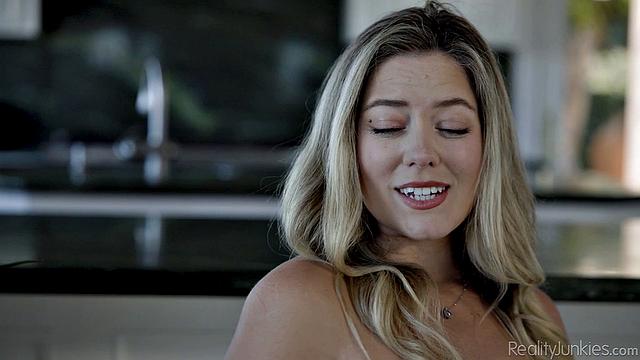 Deep Inside Stepsister