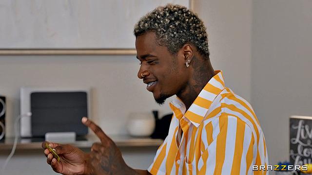 Condom Suckin' Tongue Lickin' Threesome