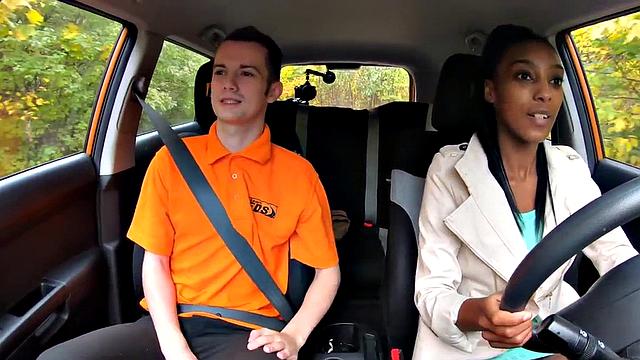 Amateur ebony student smashed in the backseat