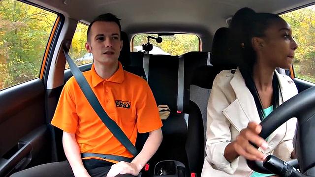 Amateur ebony student smashed in the backseat