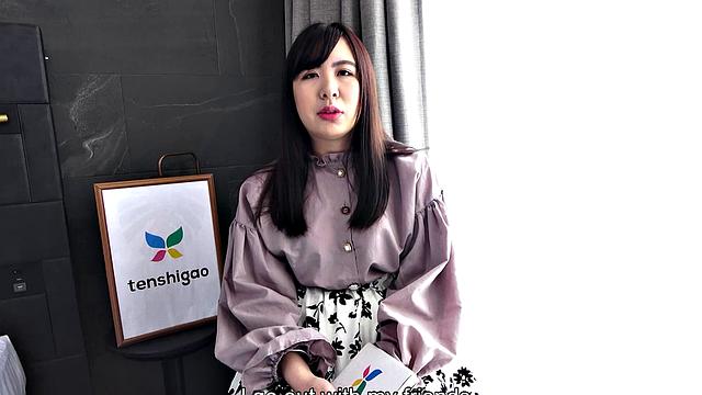 Nozomi Minami plays with our between big tits