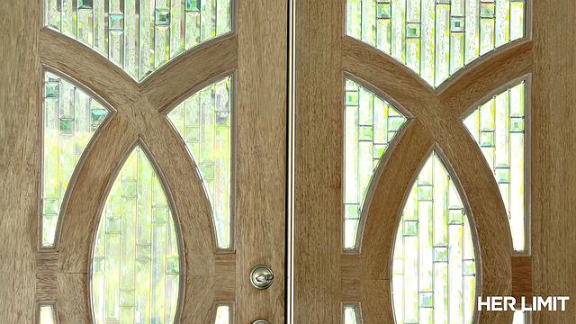 Hardcore anal by the pool